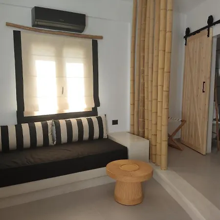 Pavezzo 4* Chora (Ios)